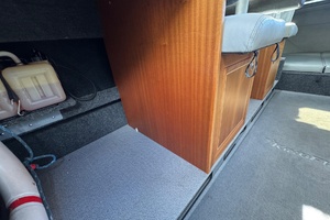 27ft KingFisher Yacht For Sale