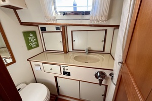 FLYAWAY 49ft Grand Banks Yacht For Sale