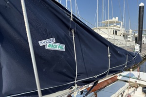 Sea Horse 28ft Alerion Yacht For Sale