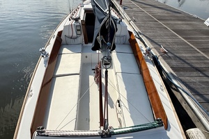 Sea Horse 28ft Alerion Yacht For Sale