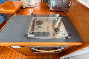 White Horse 42ft Beneteau Yacht For Sale