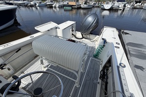 26ft Mako Yacht For Sale