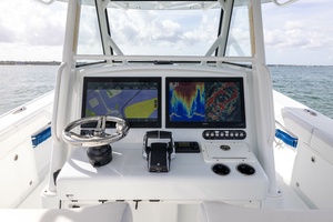 39ft Yellowfin Yacht For Sale