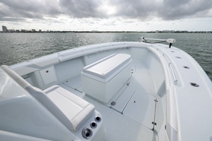 39ft Yellowfin Yacht For Sale