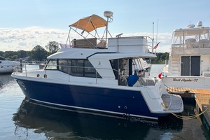 Okie Dokie 30ft Beneteau Yacht For Sale