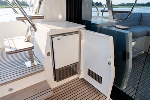 OUR TRADE 52ft Prestige Yacht For Sale