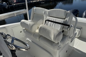27ft Sea Hunt Yacht For Sale