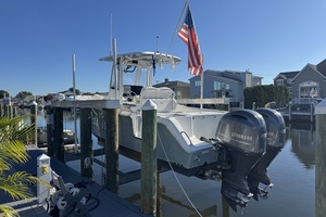 27ft Sea Hunt Yacht For Sale