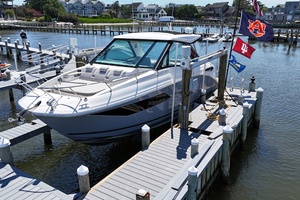 32ft Sea Ray Yacht For Sale