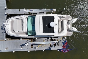 32ft Sea Ray Yacht For Sale