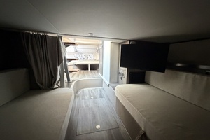 32ft Sea Ray Yacht For Sale