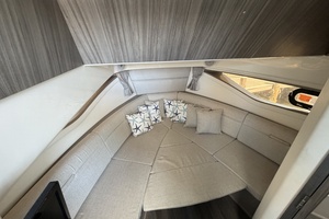 32ft Sea Ray Yacht For Sale