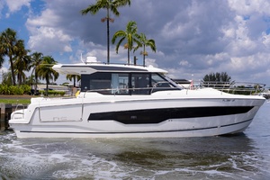 40ft Jeanneau Yacht For Sale