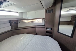 40ft Jeanneau Yacht For Sale