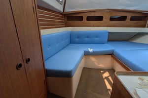 Rendl 34ft Moody Yacht For Sale