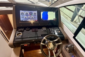 49FT (14.94M) CRUISERS