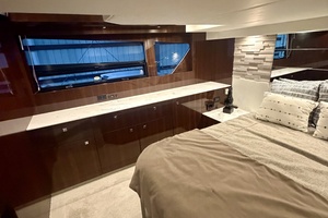 49FT (14.94M) CRUISERS