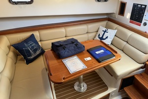 MAOUI 34ft Mainship Yacht For Sale