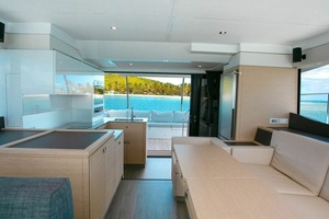 40ft Fountaine Pajot Yacht For Sale