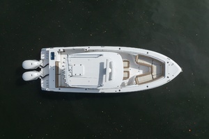 Mer Bare 33ft Everglades Yacht For Sale
