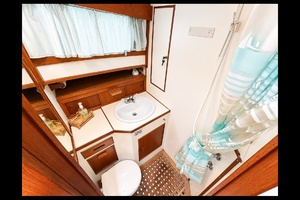 36ft Grand Banks Yacht For Sale