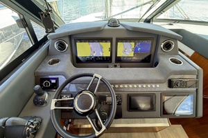 51FT (15.7M) RIVIERA