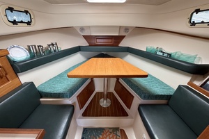 Knot On Call 30ft Mainship Yacht For Sale