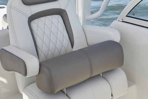 25ft World Cat Yacht For Sale