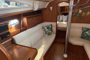 Slip Stream  35ft Jeanneau Yacht For Sale