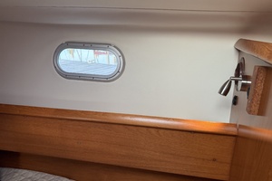 Slip Stream  35ft Jeanneau Yacht For Sale