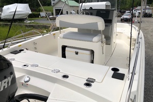 RUNAWAY 20ft Boston Whaler Yacht For Sale