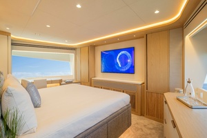 Horizon FD80 619 80ft Horizon Yacht For Sale