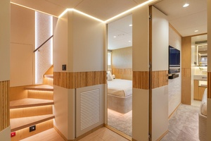 Horizon FD80 619 80ft Horizon Yacht For Sale