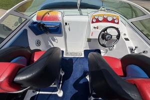 26ft Powerquest Yacht For Sale