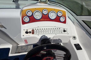 26ft Powerquest Yacht For Sale