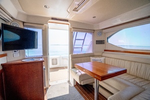 Hook d Hemm 38ft Riviera Yacht For Sale