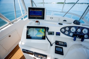 Hook d Hemm 38ft Riviera Yacht For Sale