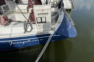 Josephine 38ft Ericson Yacht For Sale