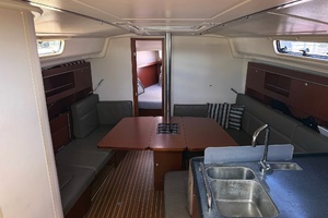 EFFORTLESS 37ft Hanse Yacht For Sale