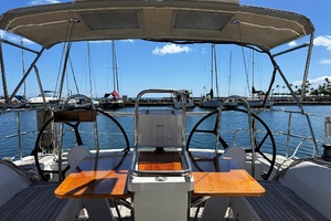 EFFORTLESS 37ft Hanse Yacht For Sale