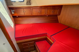 Candide 38ft Grand Banks Yacht For Sale