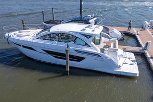 50FT (15.24M) CRUISERS YACHTS yacht for sale