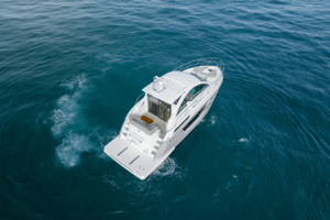 50FT (15.24M) CRUISERS YACHTS