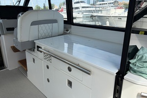 37FT (11M) REGAL