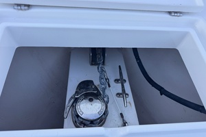Agressive Move 33ft Regulator Yacht For Sale