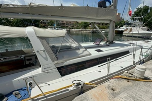 48ft Beneteau Yacht For Sale