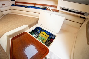 30ft Grady White Yacht For Sale