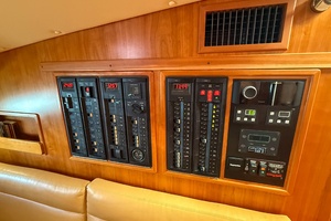 Casta Diva 50ft MJM Yacht For Sale