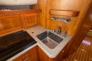 Casta Diva 50ft MJM Yacht For Sale