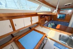 DRAGONFLY 36ft Catalina Yacht For Sale